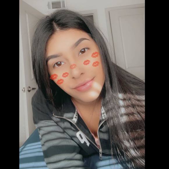 jasminee19